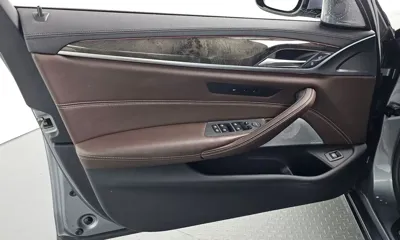 BMW 5-Series 2018, 75188 км, за 32990000 KRW - фото 24