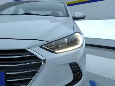 Hyundai Elantra 2018, 64000 км, за 37900 CNY - фото 5