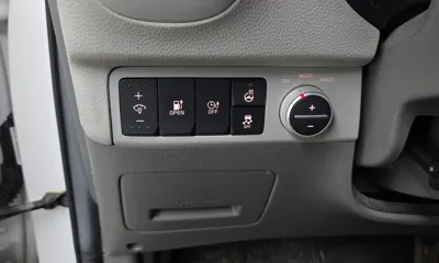 Kia Soul 2018, 185930 км, за 7200000 KRW - фото 18