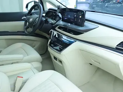 Buick GL8 2023, 31600 км, за 159800 CNY - фото 9