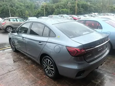 Roewe i5 2022, 54800 км, за 25800 CNY - фото 5