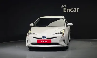 Toyota Prius 2016, 78380 км, за 12700000 KRW
