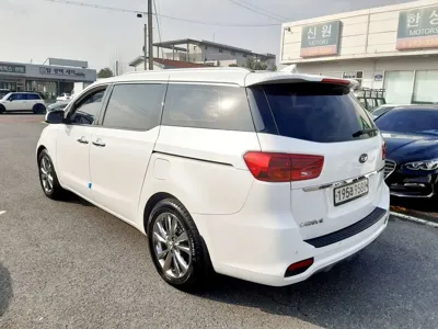 Kia Canival 2019, 151000 км, за 13000000 KRW - фото 6