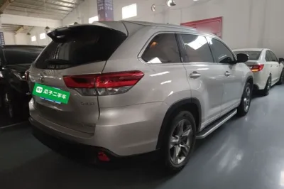 Toyota Highlander 2018, 37900 км, за 168256.54 CNY - фото 6