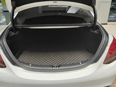 Mercedes-Benz C-Class 2019, 72100 км, за 116800 CNY