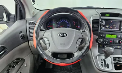 Kia Canival 2013, 194754 км, за 3500000 KRW - фото 13