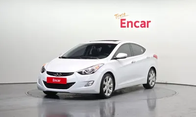 Hyundai Avante · 2012 год
