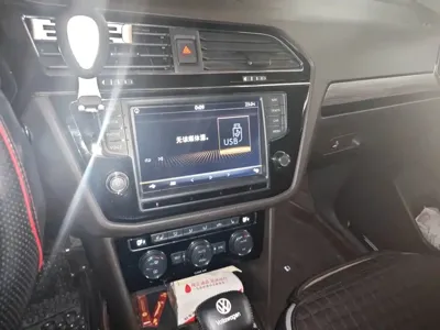 Volkswagen Tiguan L 2017, 48400 км, за 56600 CNY - фото 10