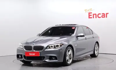 BMW 5-Series · 2016 год
