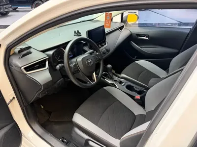 Toyota Corolla 2023, 76000 км, за 56800 CNY - фото 7