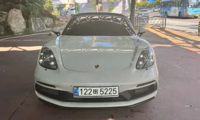 Porsche 718 · 2024 год