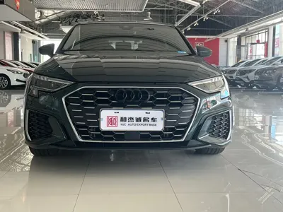 Audi A3 2023, 10000 км, за 169800 CNY - фото 1