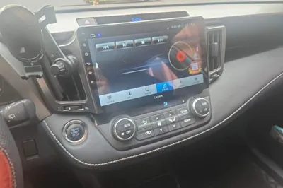 Toyota RAV4 2019, 82700 км, за 77042.42 CNY - фото 13