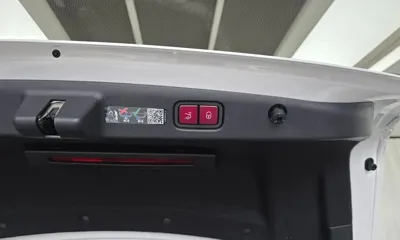 Mercedes-Benz E-Class 2024, 23722 км, за 66900000 KRW - фото 32
