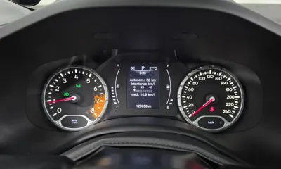 Jeep Renegade 2017, 120056 км, за 8400000 KRW - фото 8
