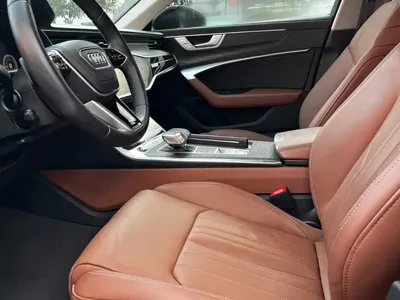 Audi A6L 2024, 40000 км, за 259800 CNY - фото 17