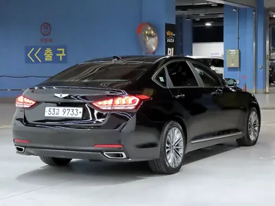Hyundai Genesis 2015, 135165 км, за 11200000 KRW