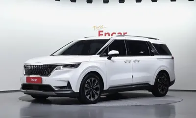 Kia Canival · 2023 год
