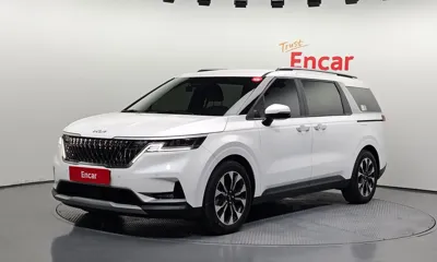 Kia Canival · 2023 год