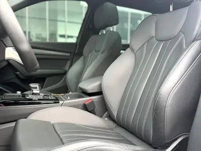 Audi Q5L 2023, 30000 км, за 182300 CNY - фото 4