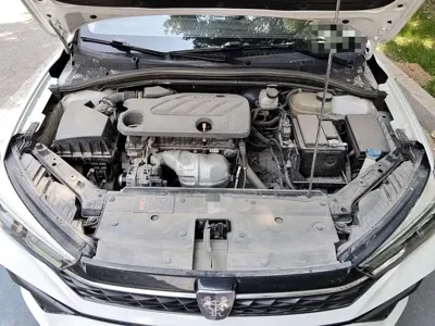 Roewe i5 2023, 26800 км, за 40100 CNY - фото 11