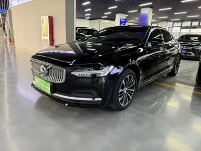 Volvo S90 2023, 74900 км, за 168600 CNY - фото 2