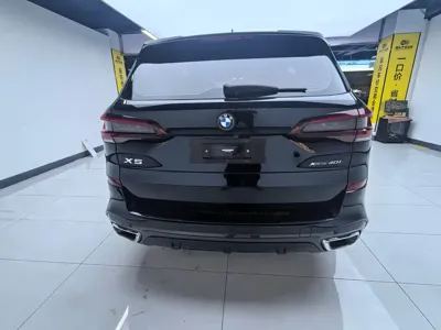 BMW X5 2023, 53500 км, за 345800 CNY