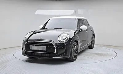 MINI Cooper · 2024 год