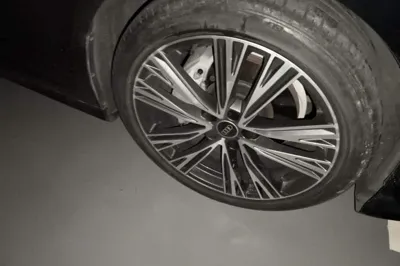 Audi A6L 2024, 44600 км, за 327580.54 CNY - фото 8