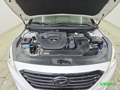 Hyundai Sonata 2017, 74980 км, за 12800000 KRW - фото 6