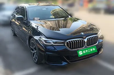 BMW 5 Series 2021, 104500 км, за 227806.75 CNY - фото 3
