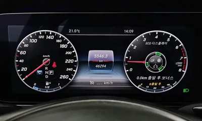 Mercedes-Benz E-Class 2017, 46294 км, за 21990000 KRW - фото 8