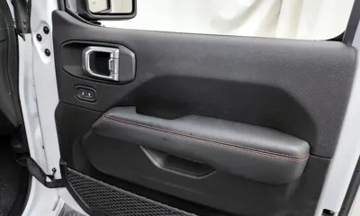 Jeep Wrangler 2019, 63329 км, за 39900000 KRW - фото 25