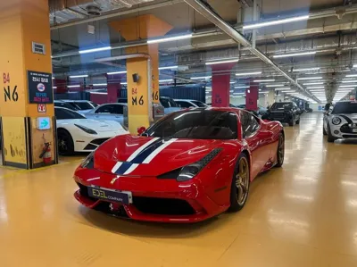 Ferrari 458 · 2015 год