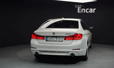 BMW 5-Series 2018, 194899 км, за 10936.4 USD - фото 4