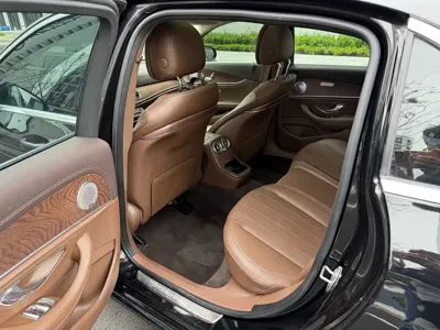 Mercedes-Benz E-Class 2022, 60000 км, за 199899 CNY - фото 8