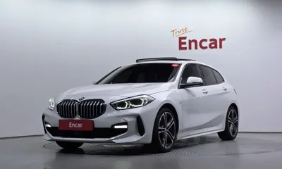 BMW 1-Series · 2023 год