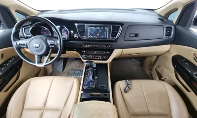 Kia Canival 2018, 92984 км, за 15900000 KRW - фото 7