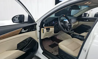 Kia K7 2016, 115493 км, за 12000000 KRW - фото 10