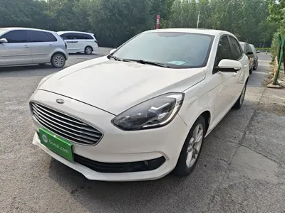 Ford Escort · 2020 год