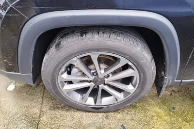 Jeep Grand Commander 2018, 121199 км, за 78714.43 CNY - фото 10