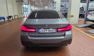 BMW 5-Series 2023, 47105 км, за 41000000 KRW - фото 3