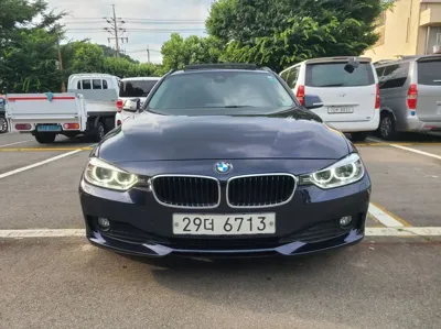 BMW 3-Series · 2015 год
