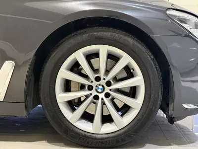 BMW 7 Series 2017, 140000 км, за 188800 CNY - фото 9