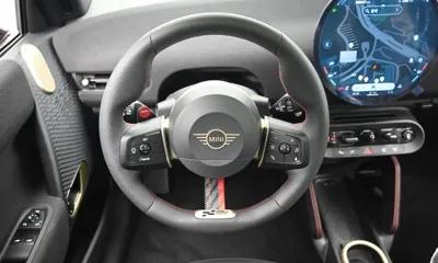 MINI Cooper 2025, 47 км, за 48900000 KRW - фото 13