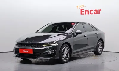 Kia K5 · 2022 год