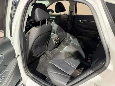 Hyundai Sonata 2024, 22217 км, за 10320000 KRW - фото 6