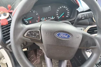 Ford EcoSport 2018, 152300 км, за 36450.71 CNY - фото 7