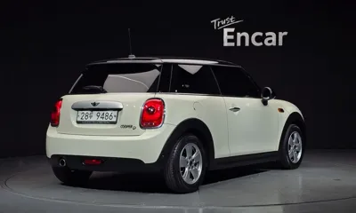 MINI Cooper 2015, 94263 км, за 7900000 KRW