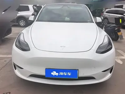 Tesla Model Y 2021, 56300 км, за 146400 CNY